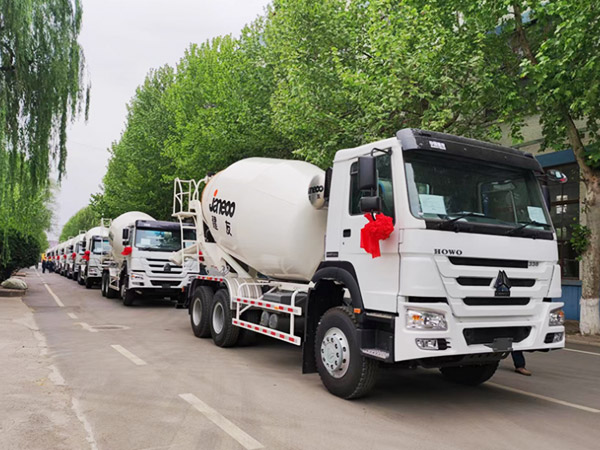 服务外洋工程建设，，，，，，，，勇做“一带一起”建设“排头兵”